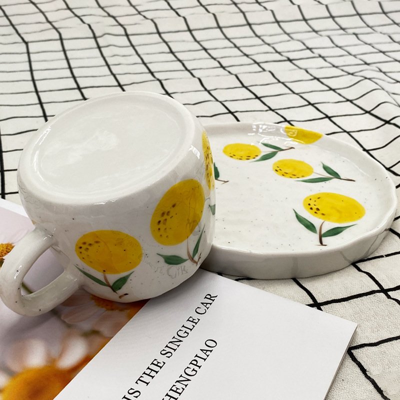 Retro Fruit Breakfast Cup Saucer Strawberry Persimmon Orange Hand-Painted Underglaze Decorative Vintage Ceramic Mug With Tray