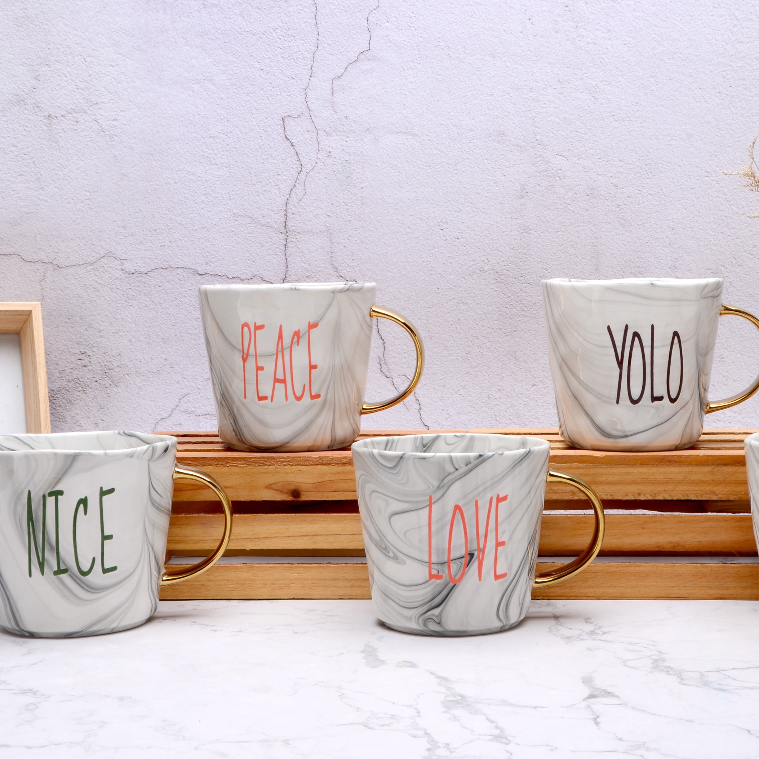 Marbling Glaze Porcelain Mug With Electrical Plating Gold, Stoneware Drinkware Ceramic Mug With Decal Printing
