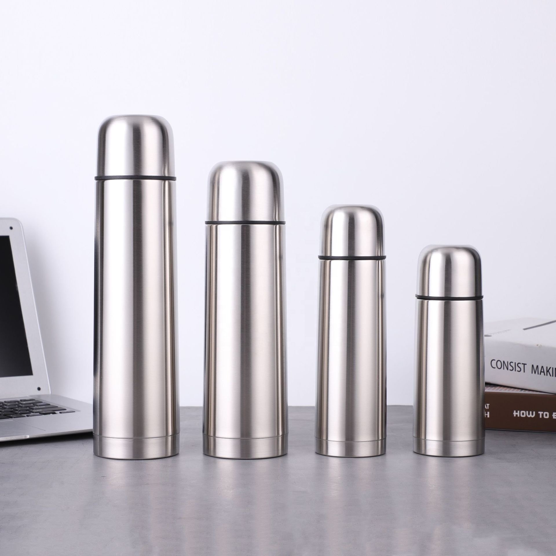 Classical double wall stainless steel vacuum flask gift box set with 2 travel mug PU leather bag pouch 500ml 750ml