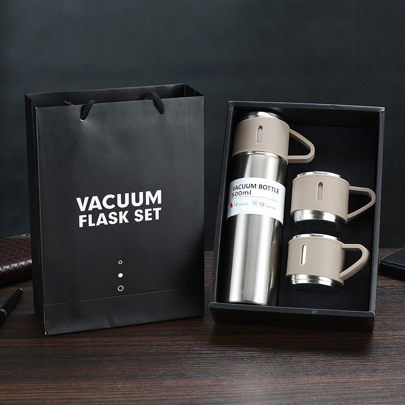 Hot Selling Vacuum Flask Set 500 ml Double Wall Water Bottle Gift Set Vacuum Flask Set