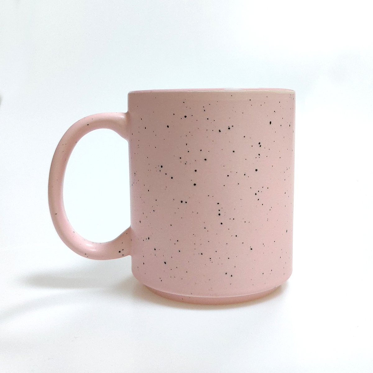 New arrive 11oz Sublimation matt color paint Ceramic Mugs Magic Mug Coffee or Tea mug matte paint pink green beige