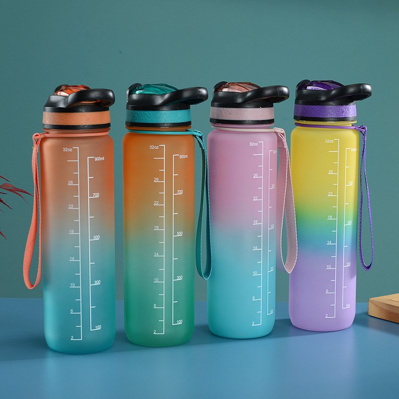 Wholesale Motivate Copper Hot Seller 1000ml 32oz Plastic Color Changing Sports Water Bottle with Straw Gym For Kids