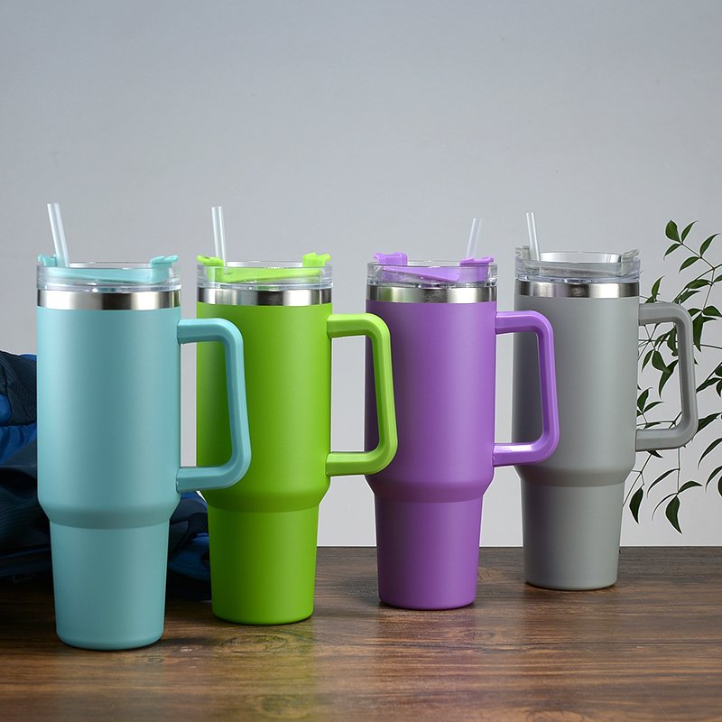 Custom Vacuum Insulated Sublimation Blanks Travel Mug 30oz 40oz Stainless Steel Tumbler With Straw And Handle