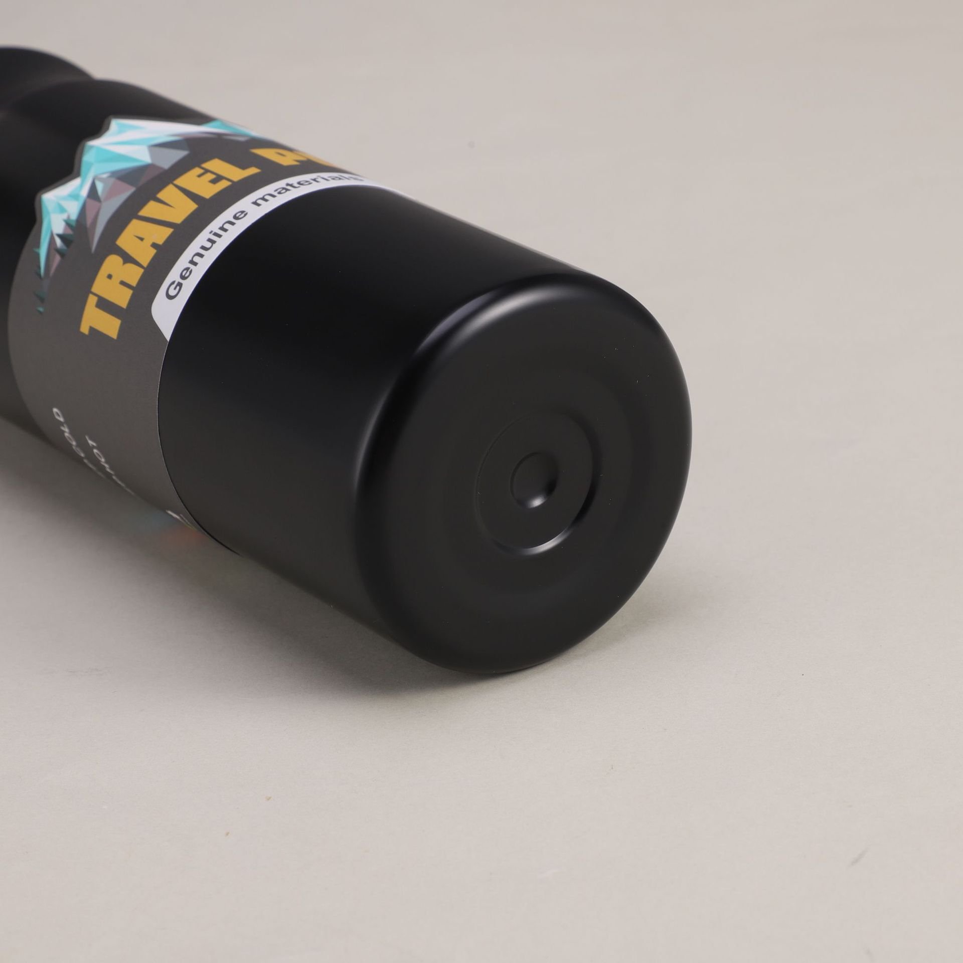 Outdoor sports custom 20oz double wall thermos vacuum flasks stainless steel insulated drinking water bottle