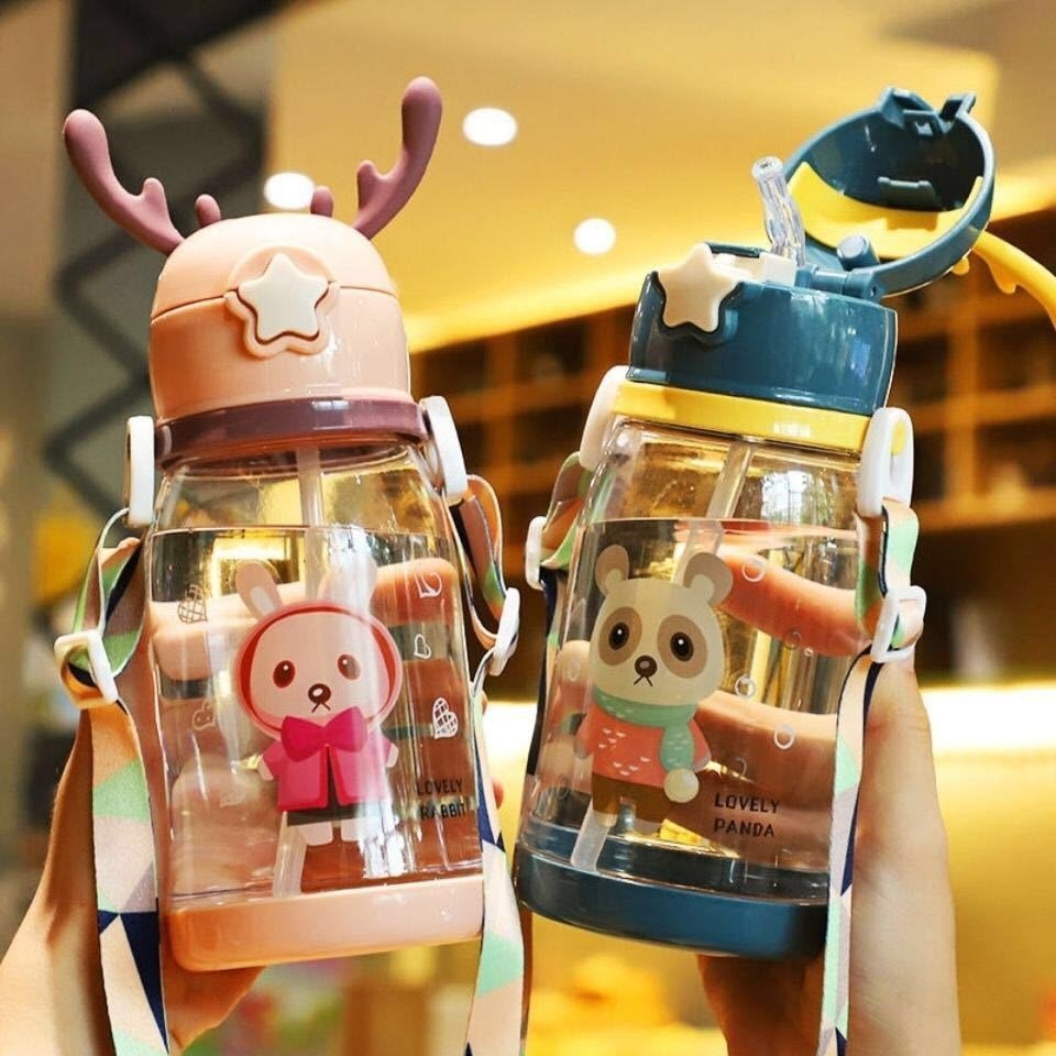 Outdoor Cartoon Antlers Children Straw Water Bottles Anti-Leak Portable Strap Kids Kettle 600ml Cartoon Gift Cup Baby Water Cup