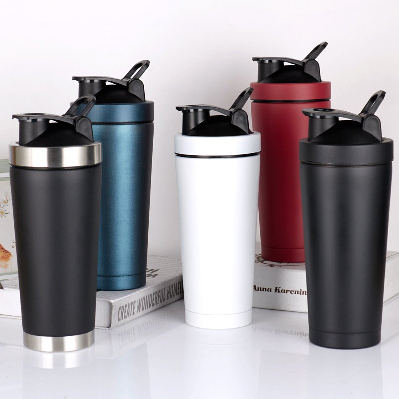 Custom Logo Stainless Steel Water Bottle Portable Shaker Bottle 700ml Insulated Water Bottle Manufacturer