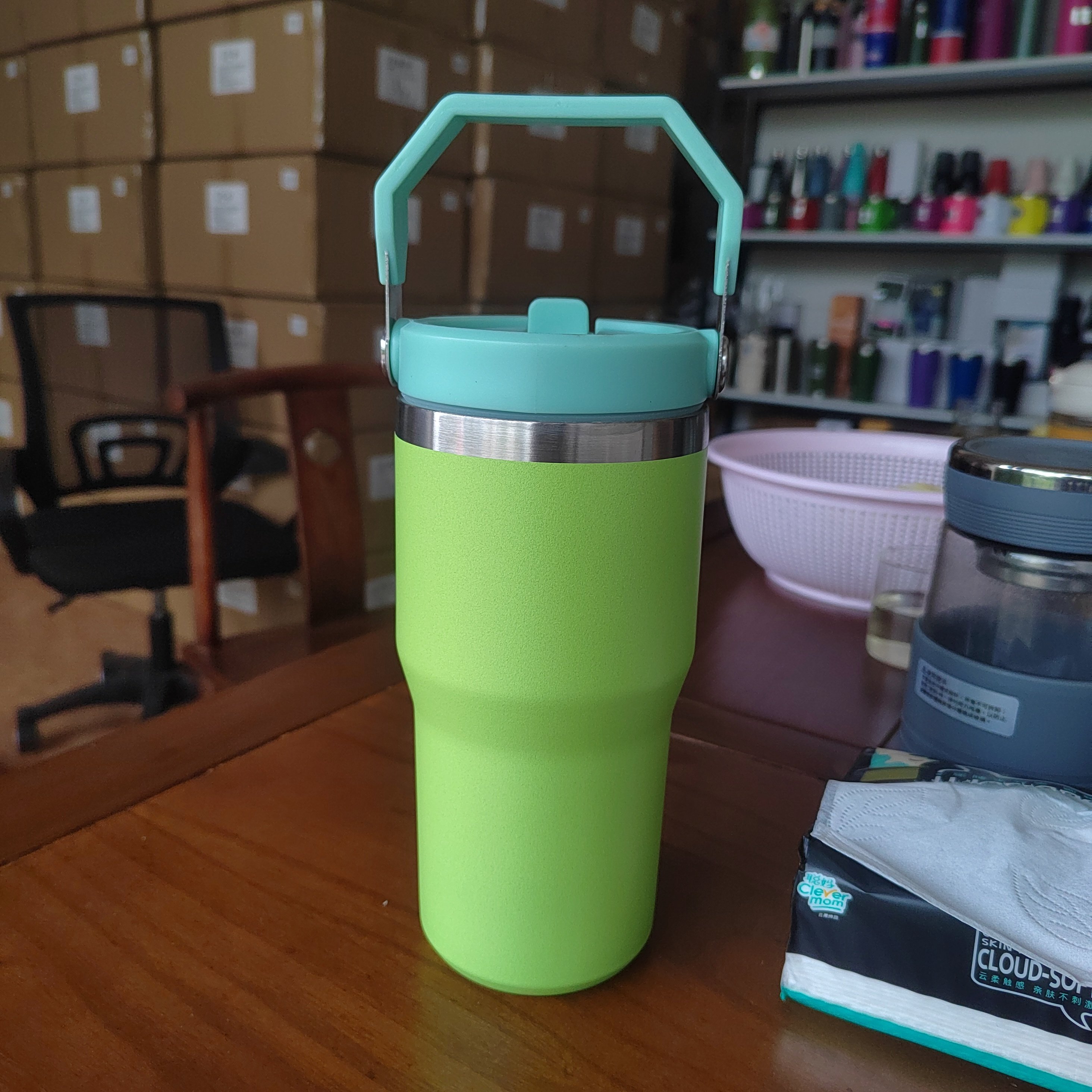 Custom 30oz 20oz stainless steel water cup 304 Stainless Steel Coffee Mugs Double Walled Cup With Lid