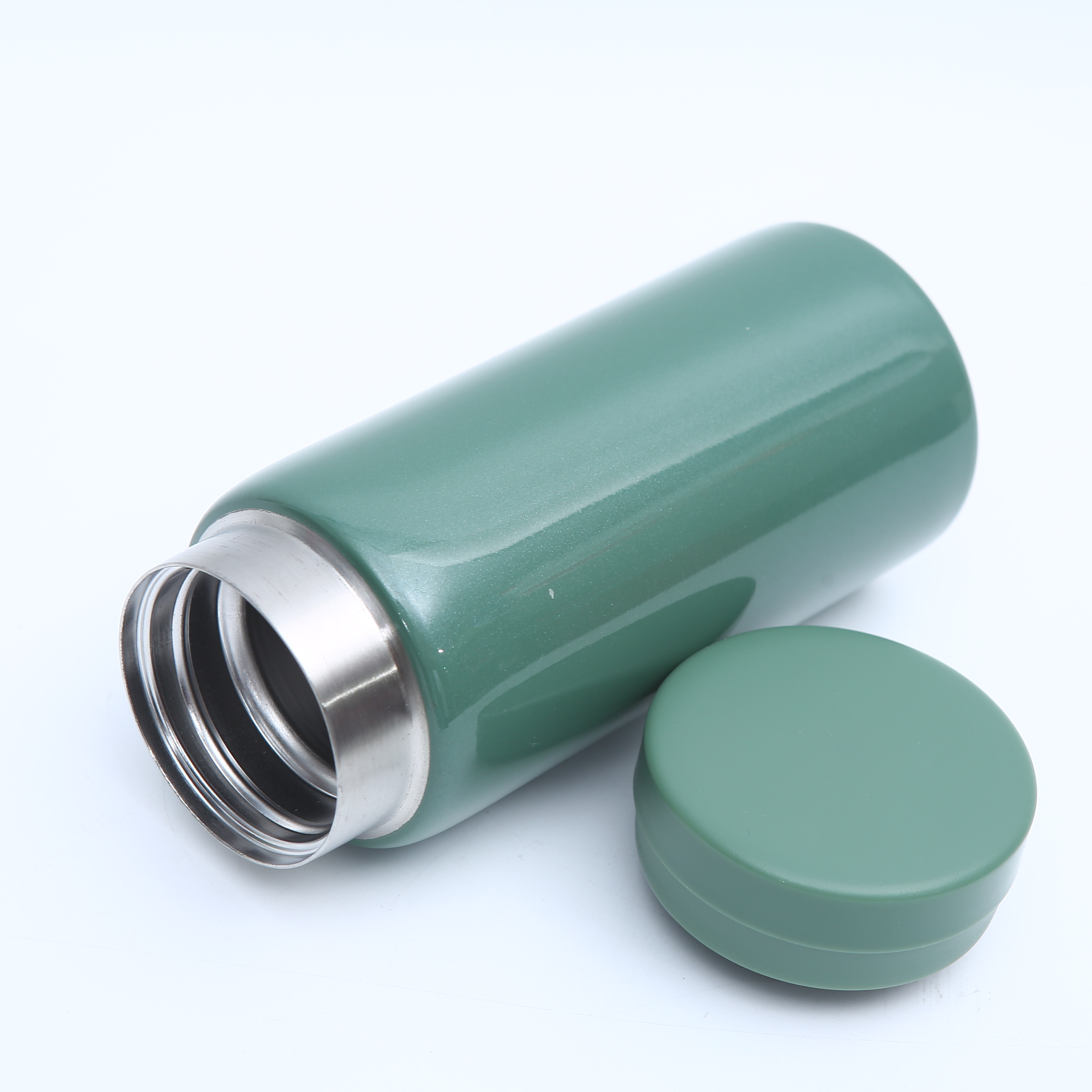 Wholesale Bulk mini 7oz 9oz Vacuum Insulated Water Bottle portable 316 stainless steel coffee mug