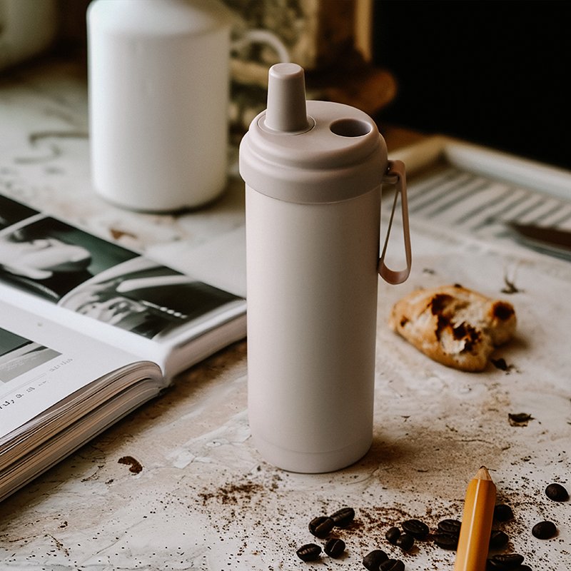 Customized Color Pearl Milk Tea Double Wall Stainless Steel thermal 18oz Vacuum Flask With Thick Straw