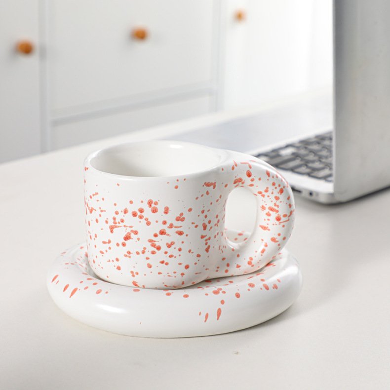CXT030 Northern Europe Creative Ceramic Mug Large Handle Breakfast Coffee Mug Lovely Chubby Ceramic Cup