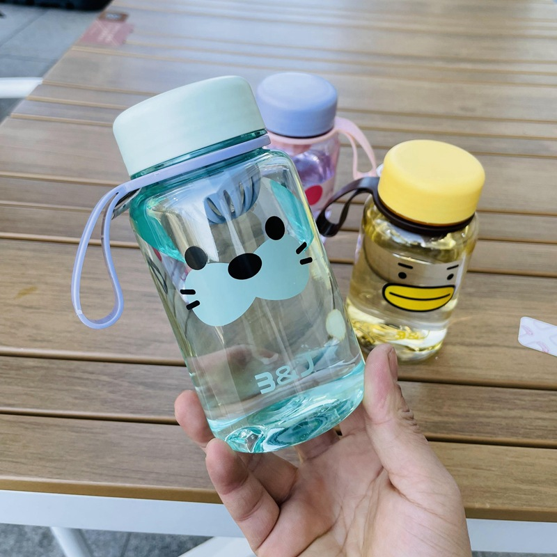 Cute Cartoon Plastic Sports Water Bottle Portable Outdoor 400ml 550ml Coffee Milk Water Bottles for Kids Student