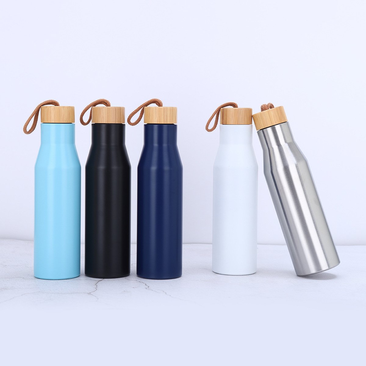 Custom Portable Travel Sport Leakproof Stainless Steel Insulated Vacuum Water Flask Bottle With Bamboo Lid