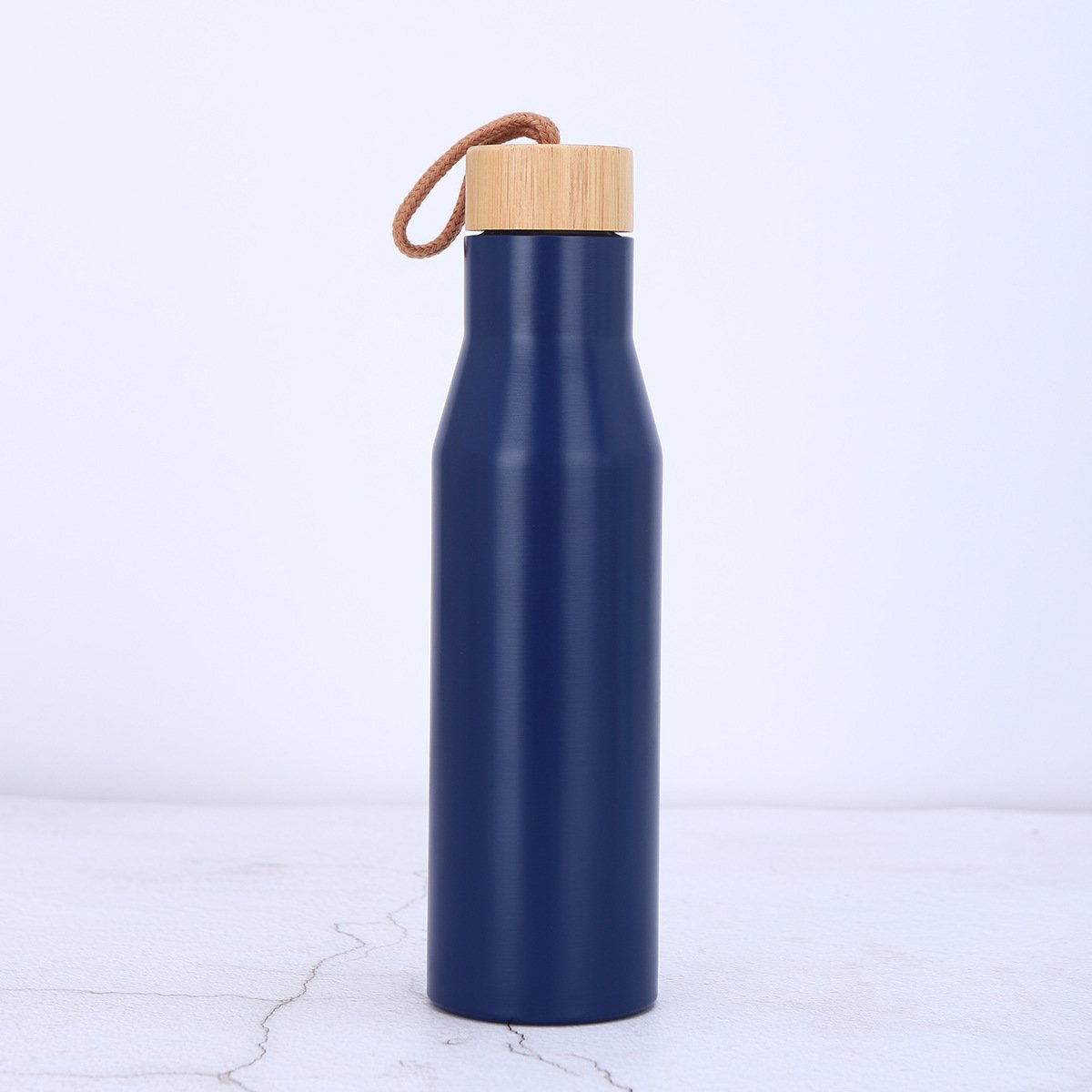 Custom Portable Travel Sport Leakproof Stainless Steel Insulated Vacuum Water Flask Bottle With Bamboo Lid