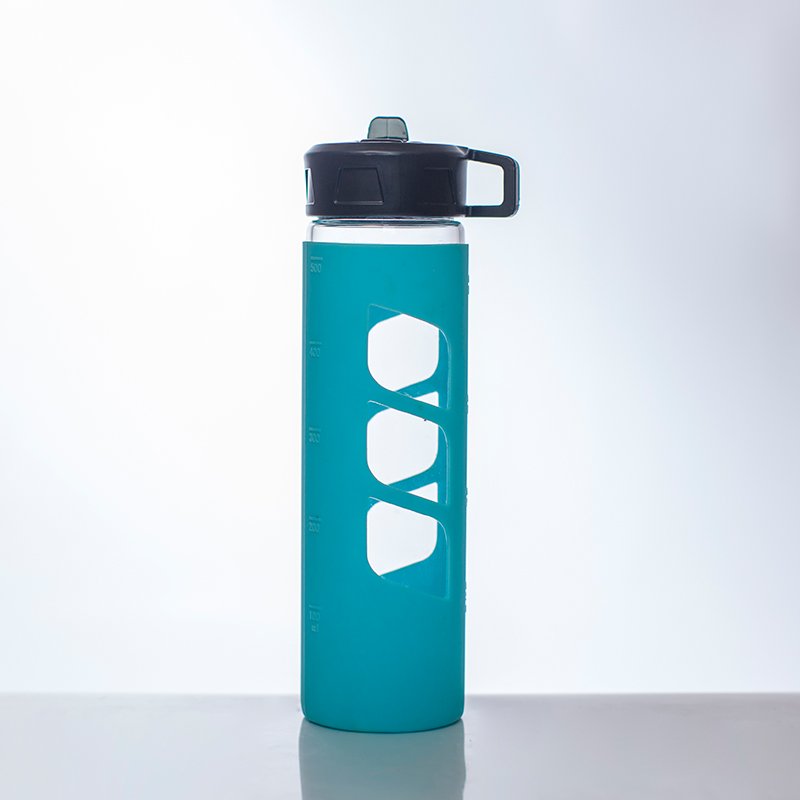 2024 New Type Reusable Water Glass Drinking Bottle With Heat Insulated Silicone Sleeve