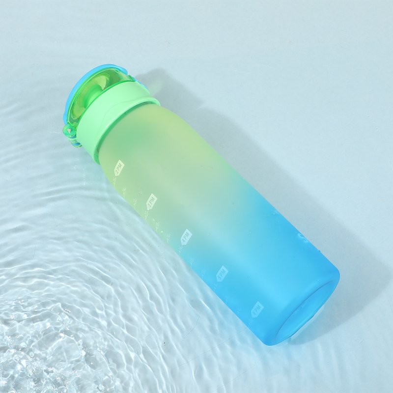 Hot Sale Trend 2024 900ml Personalized Gym And Outdoor Plastic Frosted Sports Water Bottles