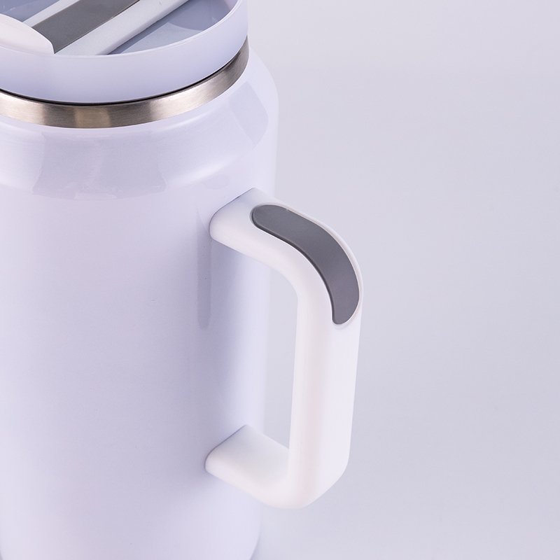 USA Warehouse New RTS 64OZ Sublimation Blanks Sport Tumbler Large Size Stainless Steel Travel Tumbler with Handle Outdoor Mug