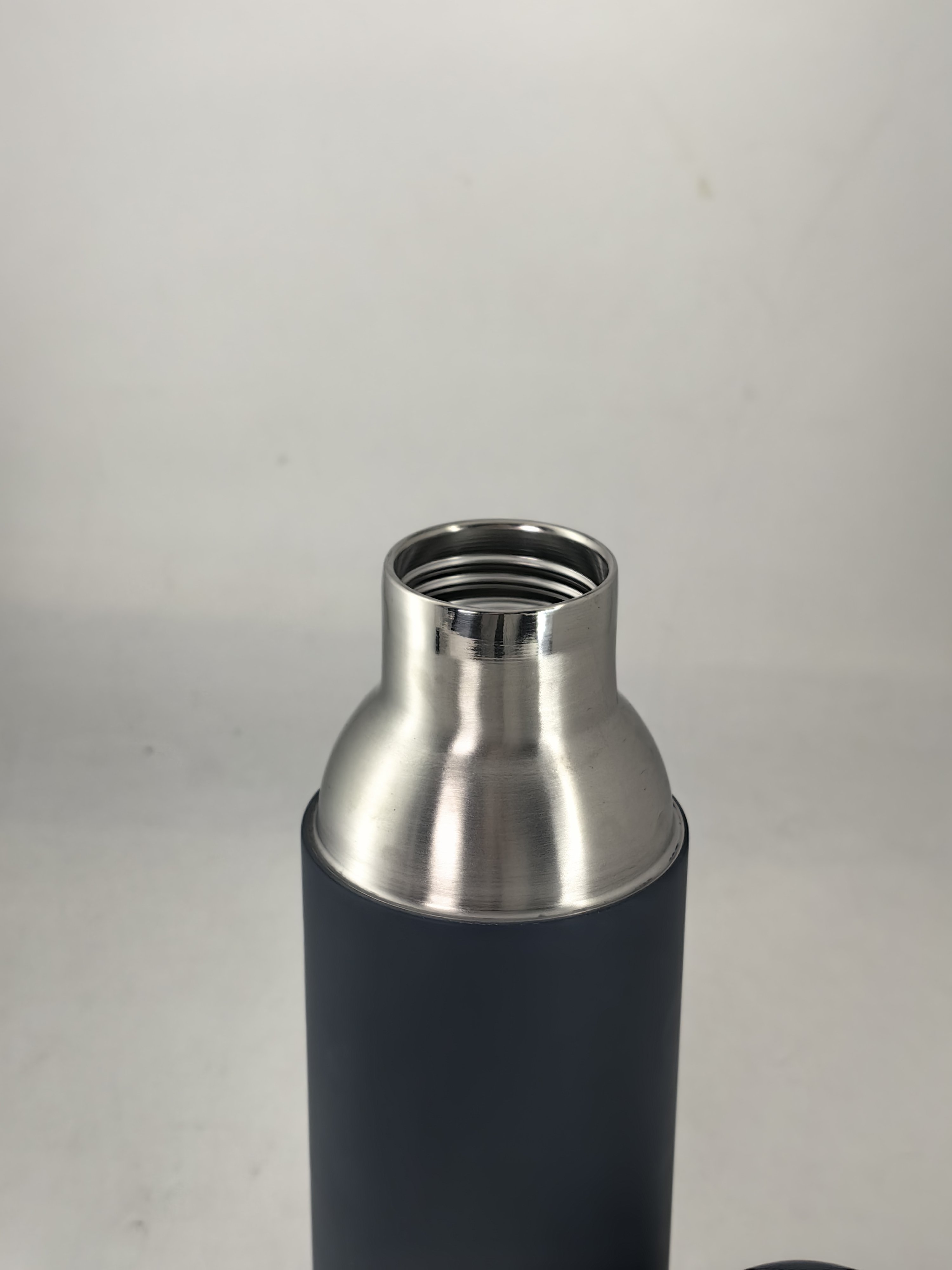 Good Quality Army Stainless Steel Copper Double Wall Insulated Vacuum Flask Sports Water Bottle
