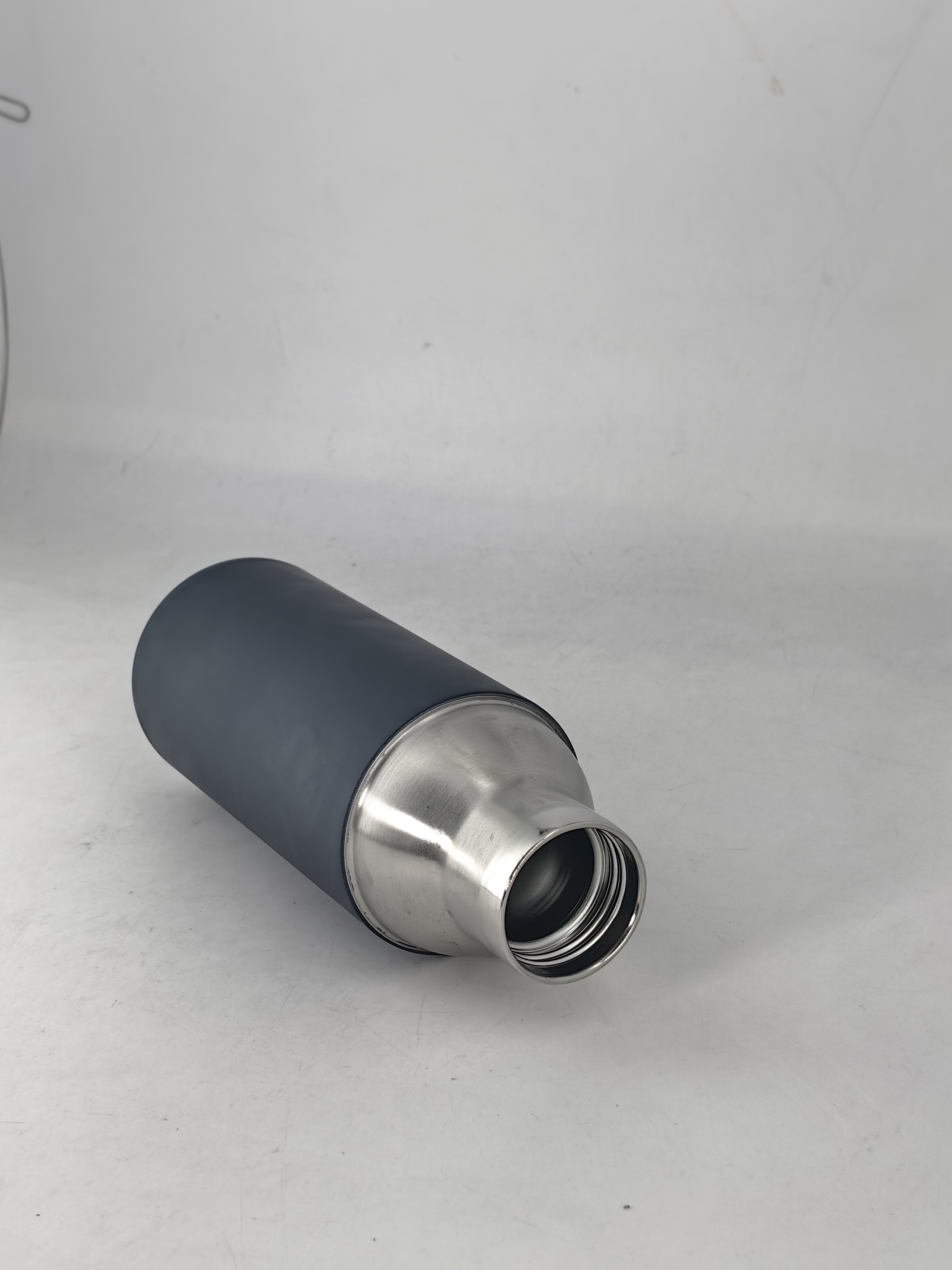 Good Quality Army Stainless Steel Copper Double Wall Insulated Vacuum Flask Sports Water Bottle