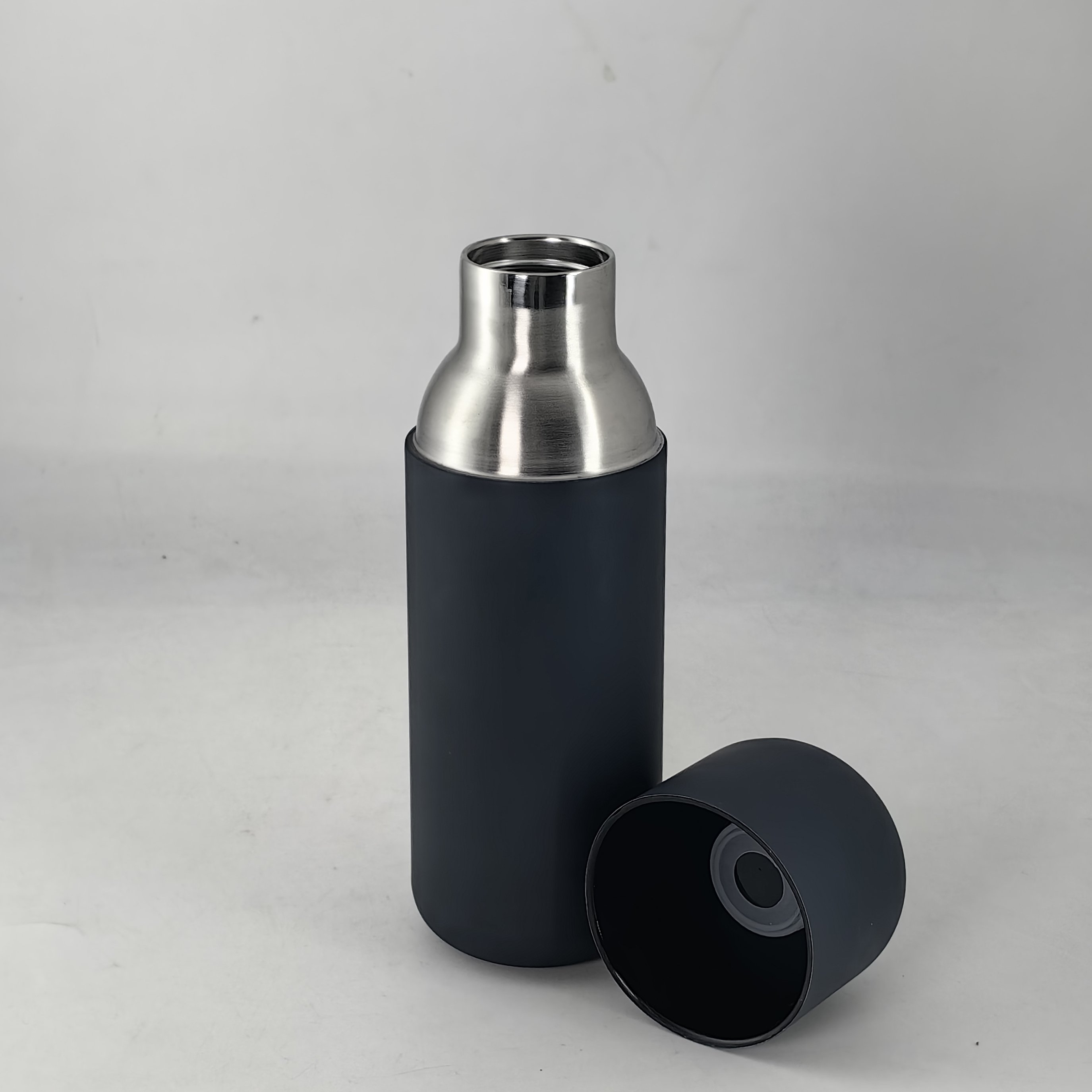 Good Quality Army Stainless Steel Copper Double Wall Insulated Vacuum Flask Sports Water Bottle