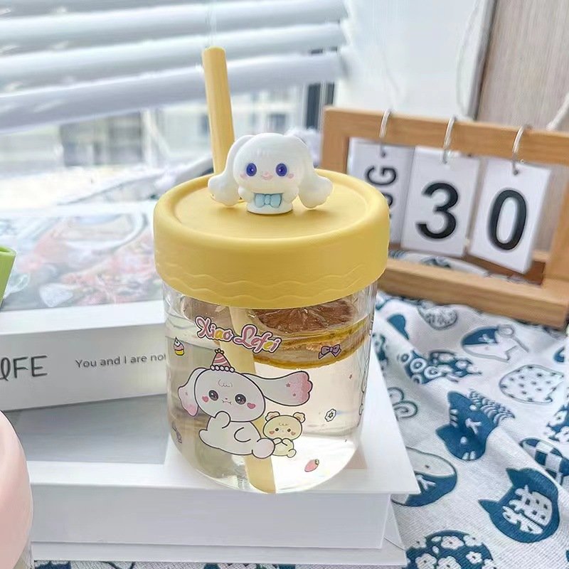 Sanrioed Water Cups Classic Style Water Bottle Plastic Cartoon Pattern Kuromi My Melody Sanrioed Summer Water Cup