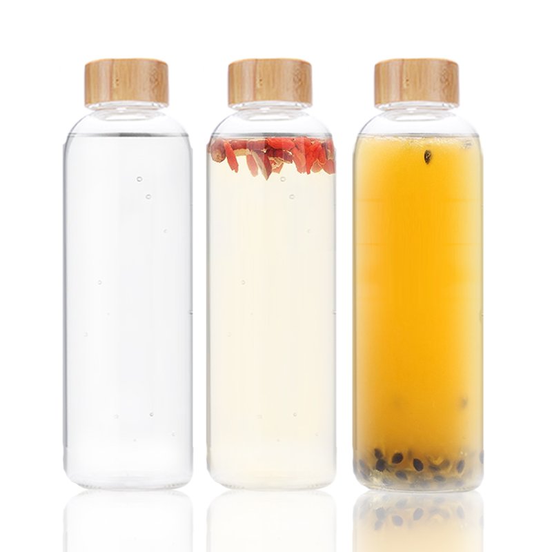 JM Free Sample 550ml Eco-friendly Bamboo Lid Silicone Sleeve Durable Borosilicate Glass Water Bottle