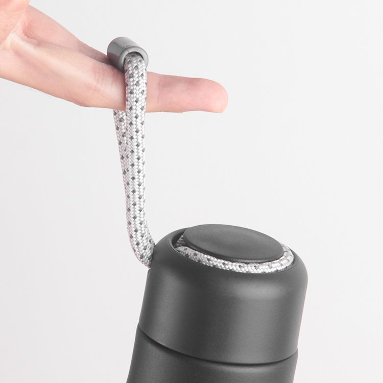Customized Stainless Steel Double Wall Insulated Flask Sports Water Bottle Vacuum Thermos Travel Cup with Lid