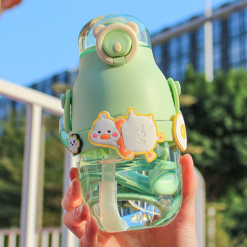 Water Bottles for Kids School Baby Wholesale Outdoor Children Cute 16OZ Cute Drinking Plastic Bottle