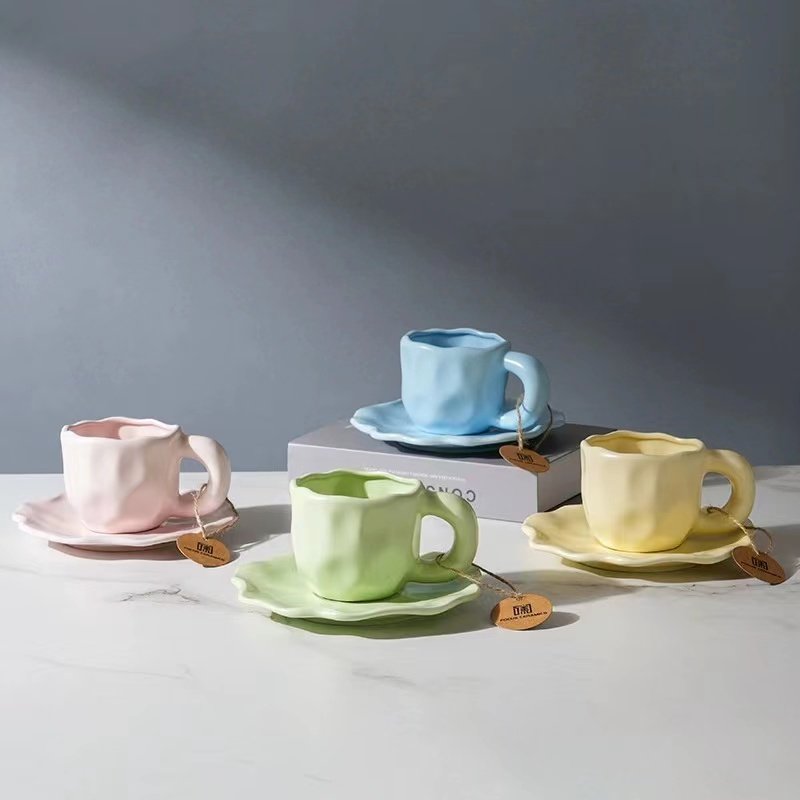 Hot selling handmade irregular macaron colored ceramic coffee tea mugs with saucer set solid color niche breakfast tea milk cups