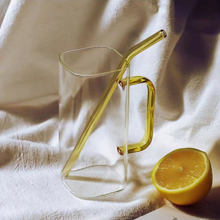 Cheapest price multicolor square shape clear heat resistant juice milk cup gourde d'eau lid glass water bottle