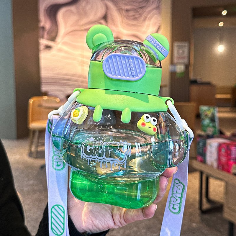 Seaygift Children summer new Lightning bear cartoon plastic straw cups milk mug Outdoor leak proof portable plastic water bottle