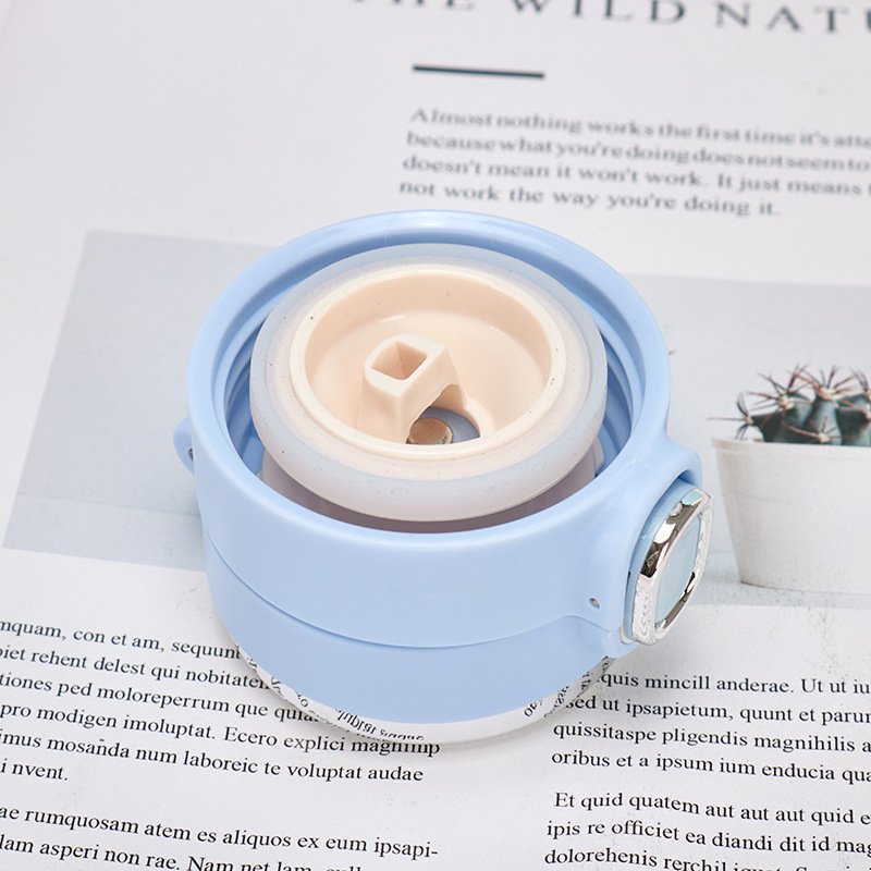 Wholesale Cute Hot Water Lid Temperature Display Double Walled Smart Thermos Water Bottle for kids Stainless Steel Water Bottle