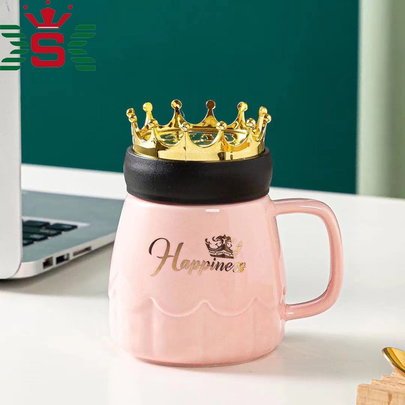Crown Series Ceramic Cup 3D Cover Mug Can Be Used as The Source of Mobile Phone Holder High Quality Cartoon Mugs Modern HANDGRIP
