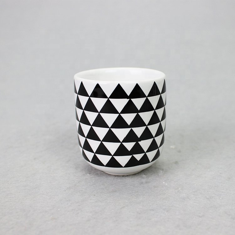 Modern Contemporary Art Deco Design 80ml Ceramic Cups for Latte Cappuccino Tea Porcelain Mug Set for Home Use