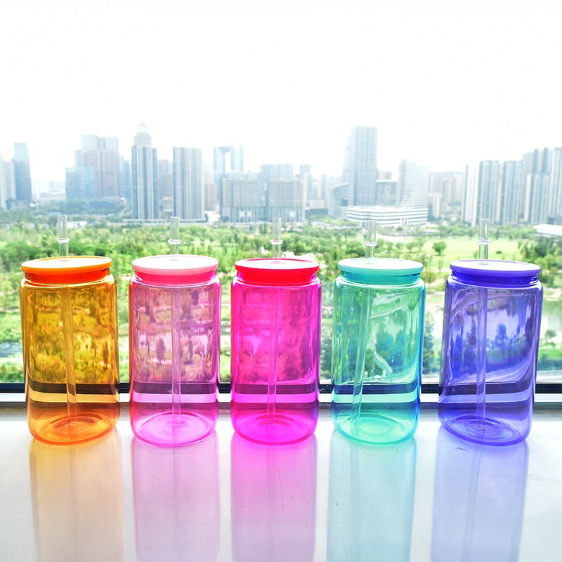 New Arrival Drinking Glasses Custom Libby Soda Beer Mugs Sublimation 16oz Colored Glass Can with Plastic Lid and Straw