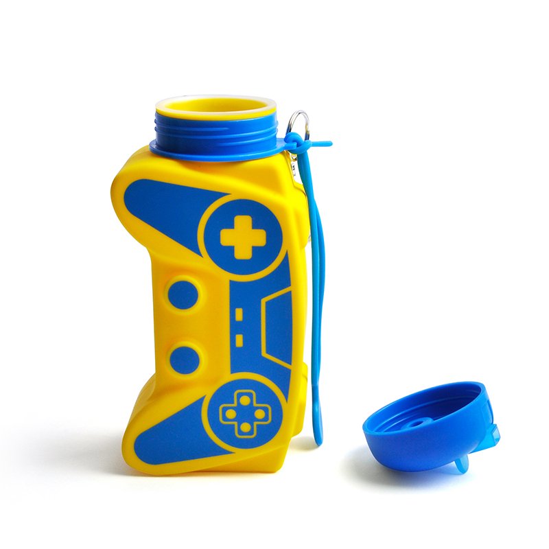 600ml Girls and Boys Gamepad Shape Drinking Bottle Leakproof Reusable BPA Free Kids Water Bottle for Children Drinks