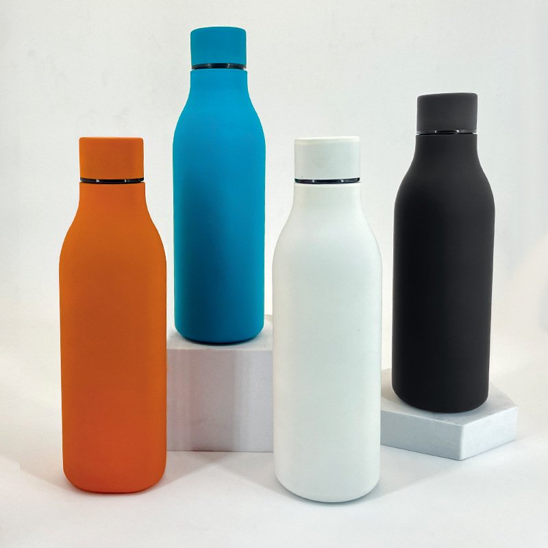Rubber paint Customized Vacuum Flask Reusable Double Wall Insulated Stainless Steel Water Bottle 550ml