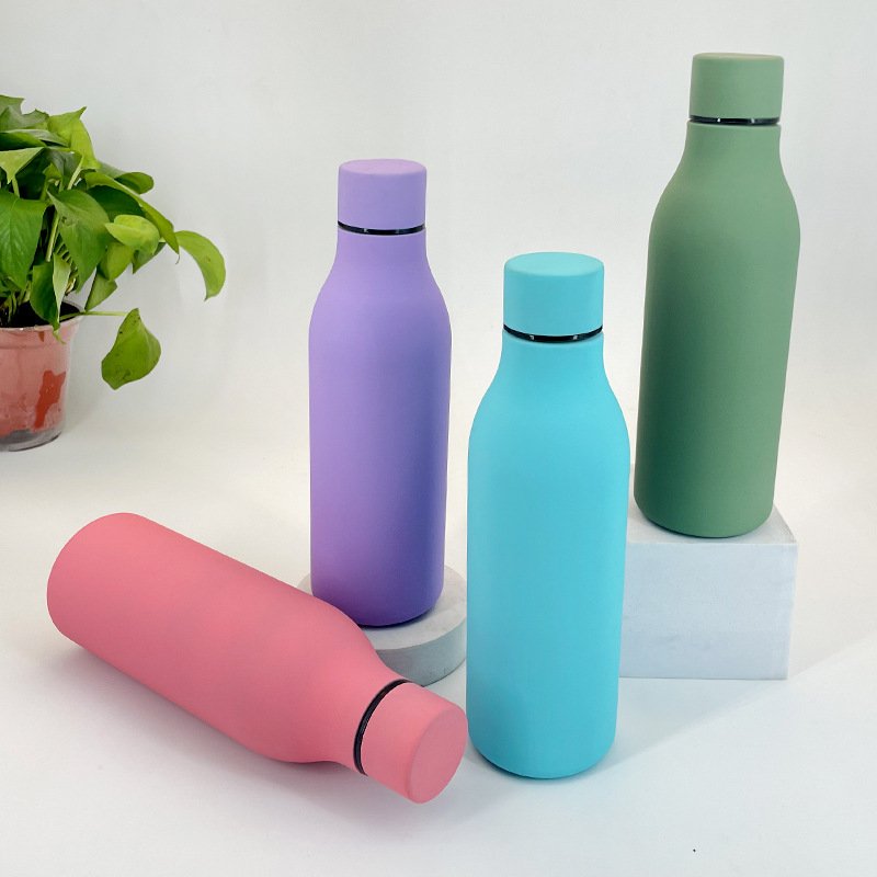 Rubber paint Customized Vacuum Flask Reusable Double Wall Insulated Stainless Steel Water Bottle 550ml