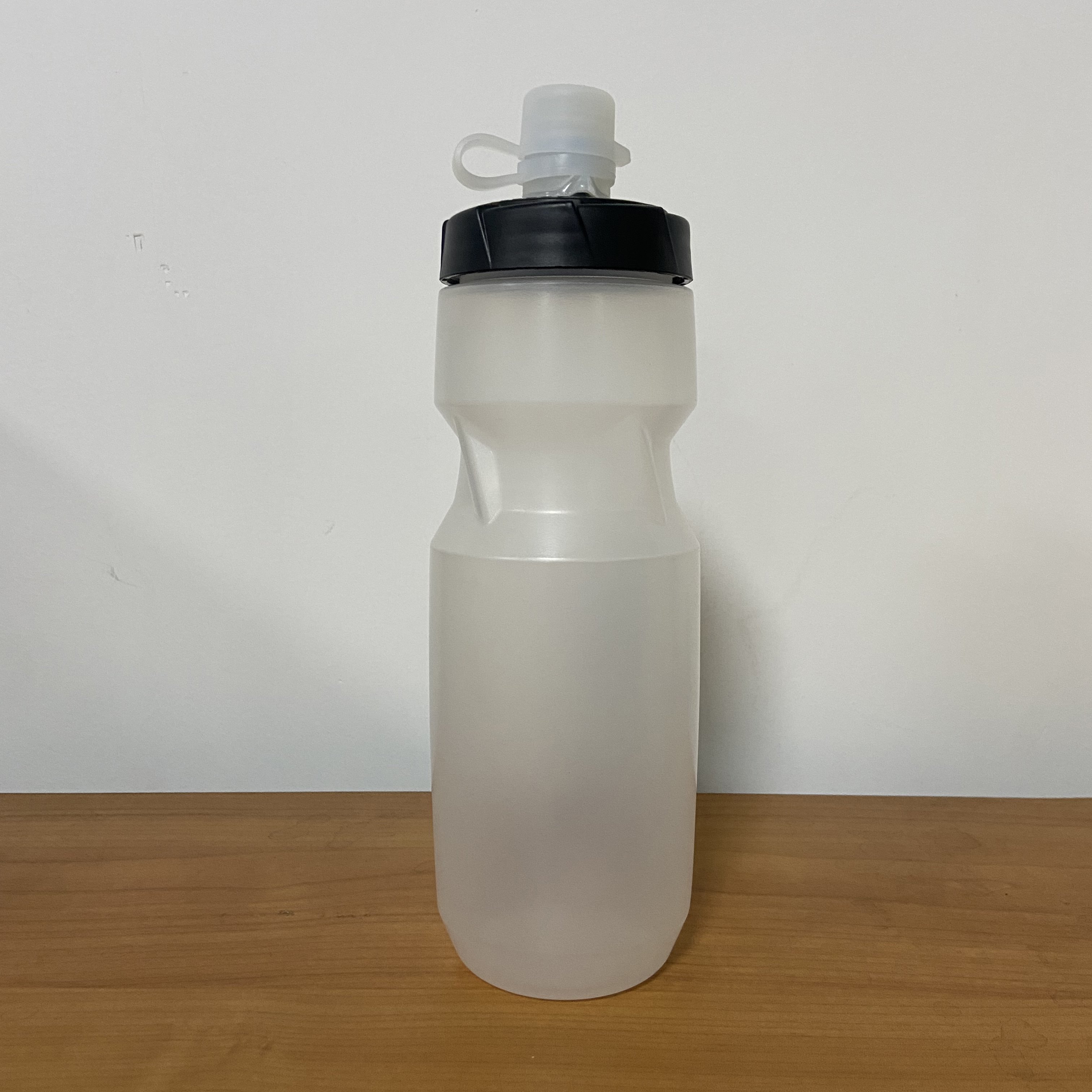 700ml bicycle water bottles plastic sports squeeze water bottle sports plastic water bottles with custom logo