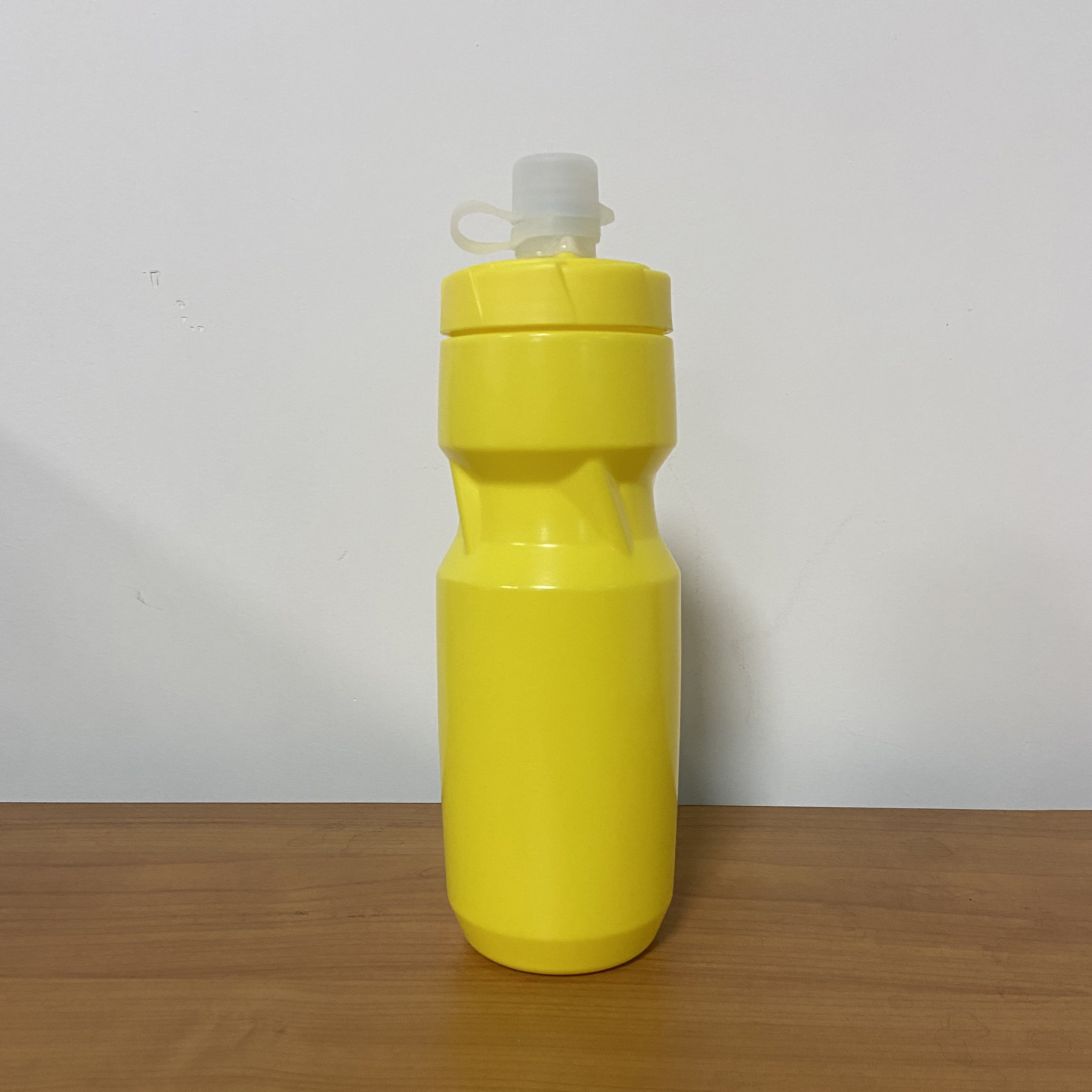 700ml bicycle water bottles plastic sports squeeze water bottle sports plastic water bottles with custom logo