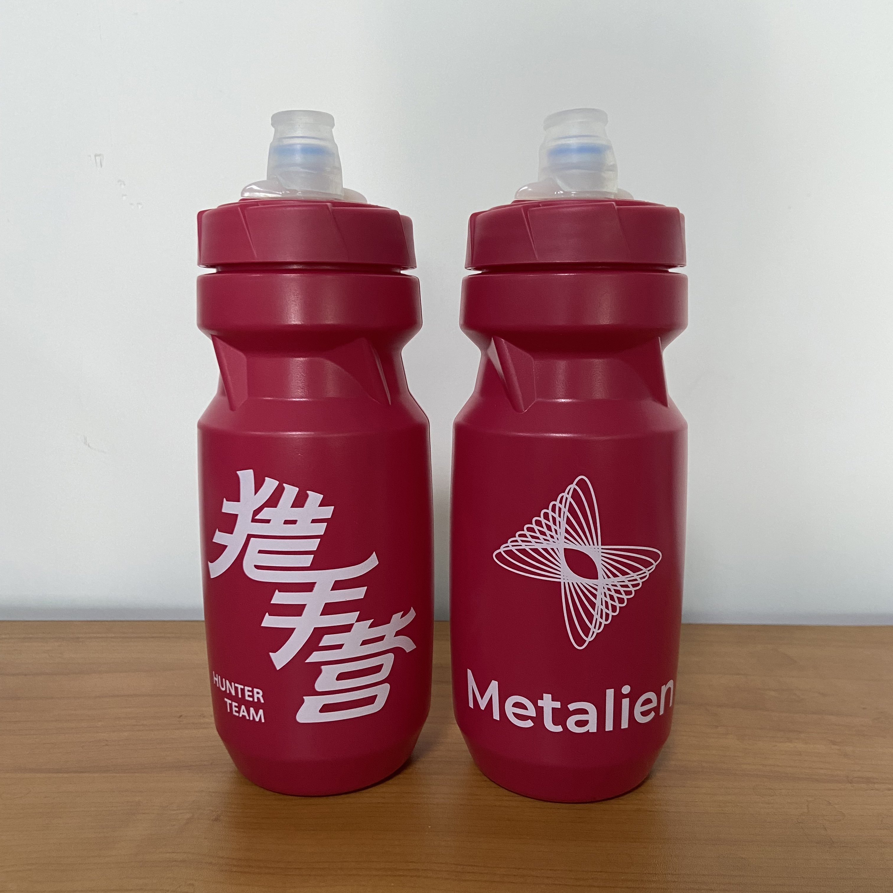 700ml bicycle water bottles plastic sports squeeze water bottle sports plastic water bottles with custom logo