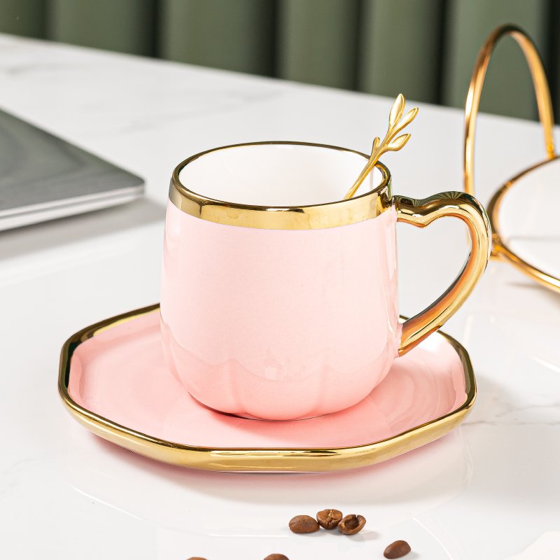 2024 Creative Phnom Penh 300ML Porcelain Espresso Cup With Spoon And Saucer Luxury Elegant Afternoon Tea Cup Set Coffee Mug