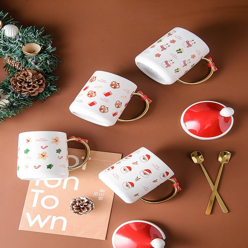 Custom Logo Christmas Ceramic Cup With Lid And Spoon Wholesale Gold Rim Coffee Mug