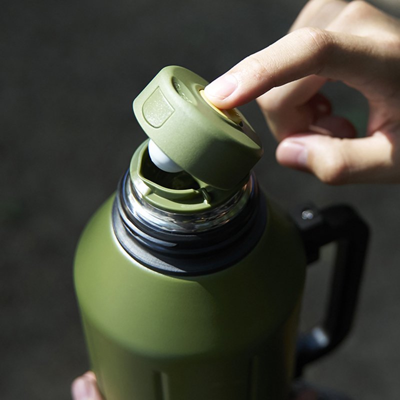 High Quality School Insulated vacuum flasks & thermoses Reliable for Everyday Student Use