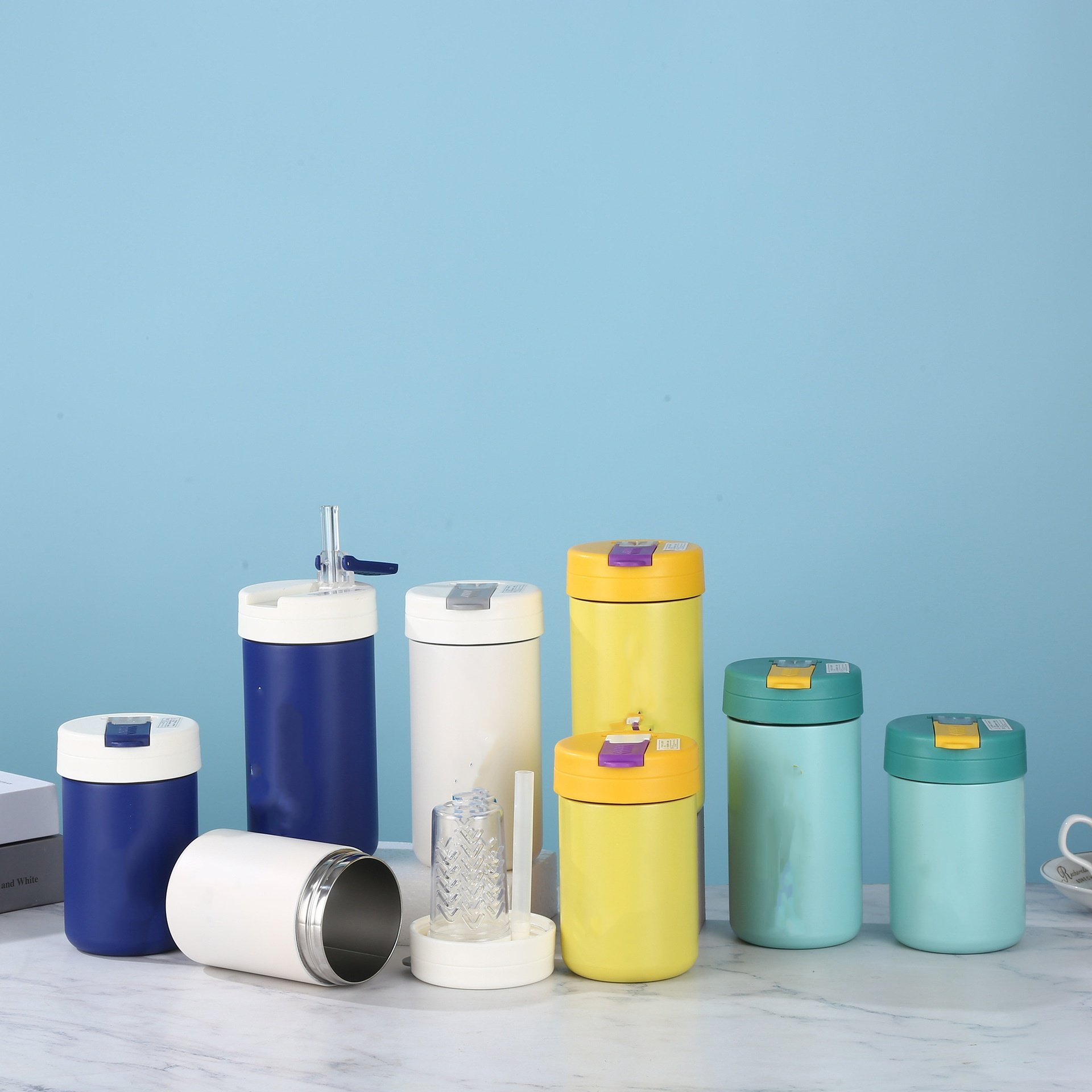 Portable Stainless Steel 350Ml 500Ml Creative Travel Mug Portable Outdoor Vacuum Flask Thermos Customizable With Lid