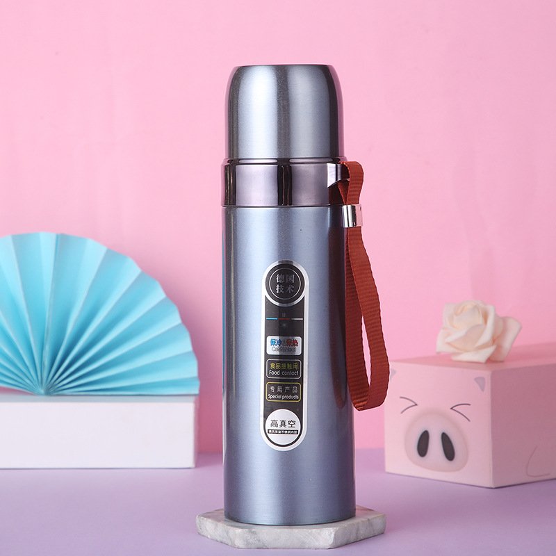 Wholesale Thermoses Bullet Vacuum Flask Thermal Gym Cup 500ML Insulated Sport Bottle 304 Stainless Steel with Strap