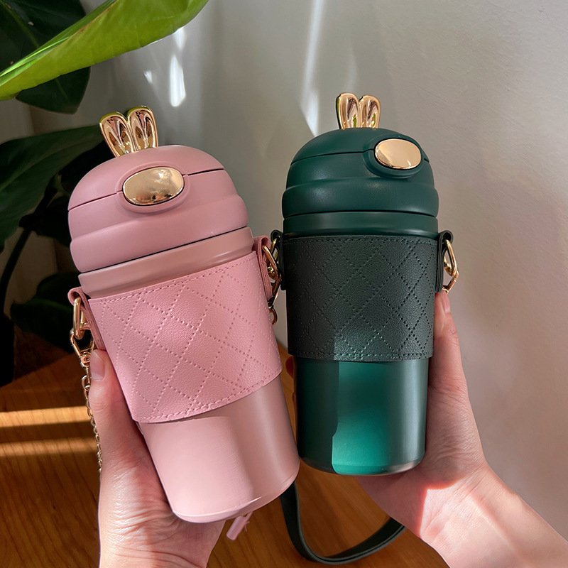 2023 high quality rabbit ear vacuum flask double wall stainless steel water bottle with straw and Shoulder strap
