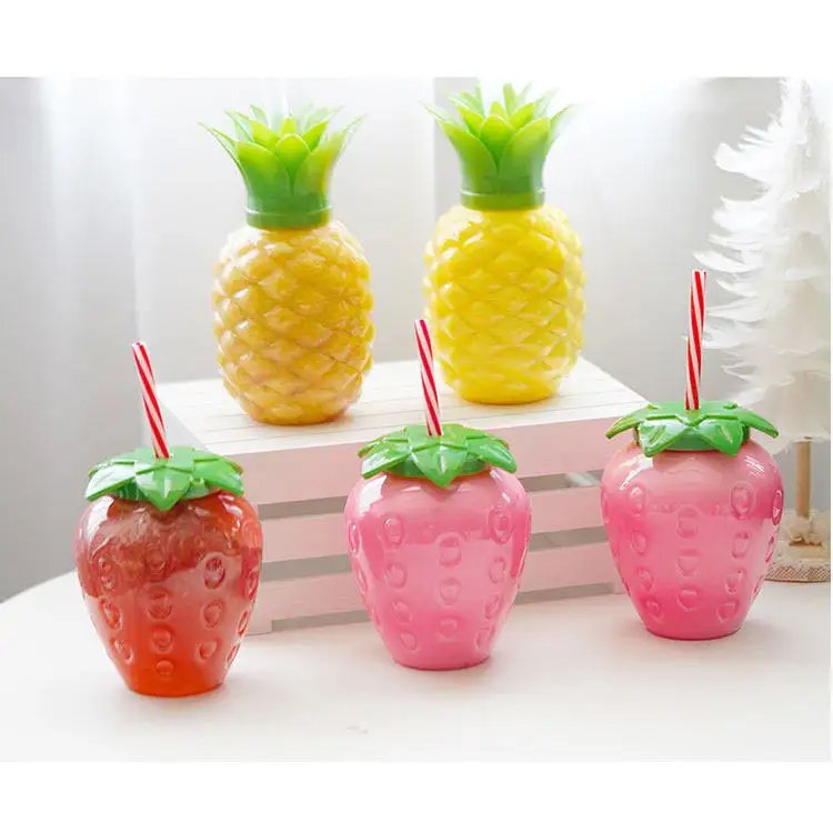 New Arrival Strawberry Cup Strawberry Keychain Pineapple Juice Cup Lele Tea INS Wind Cup Takeaway juice Bottle