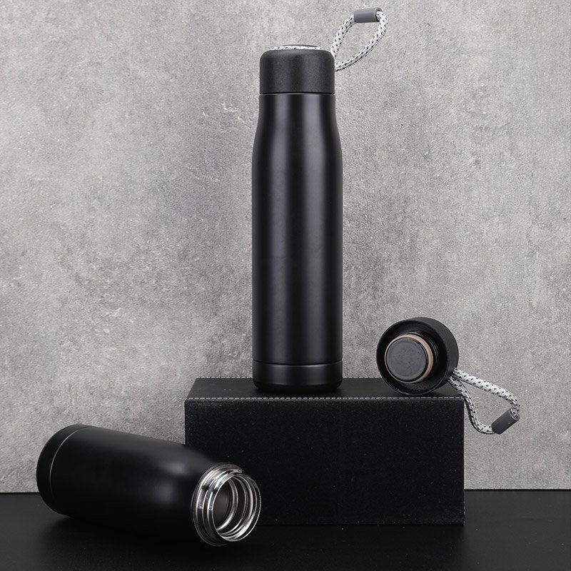 Double Wall Stainless Steel Thermos Vacuum Flask Outdoor Cold Hot Water Bottle With Lid And Rope Handle