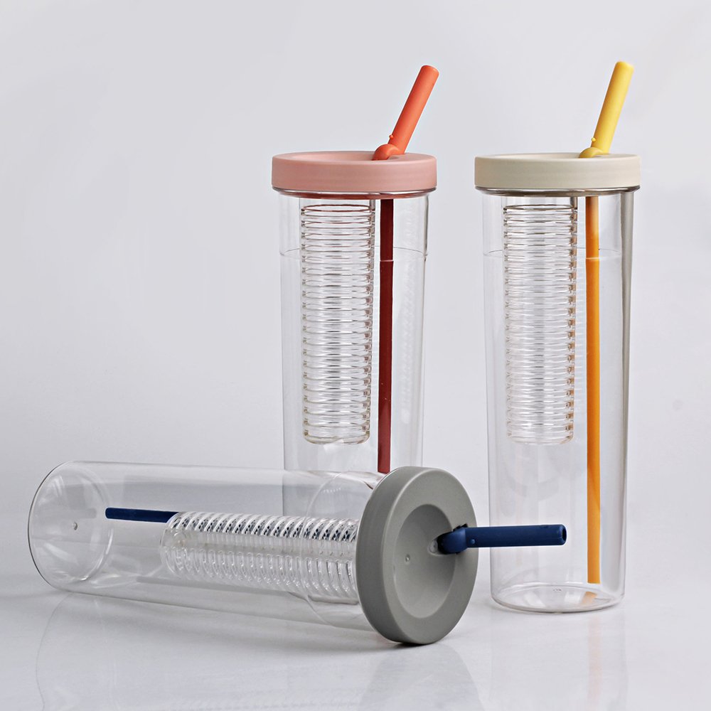 Small Business Filter cup 700ml fruit tea with straw outdoor plastic water bottle with lids Water Bottle Summer