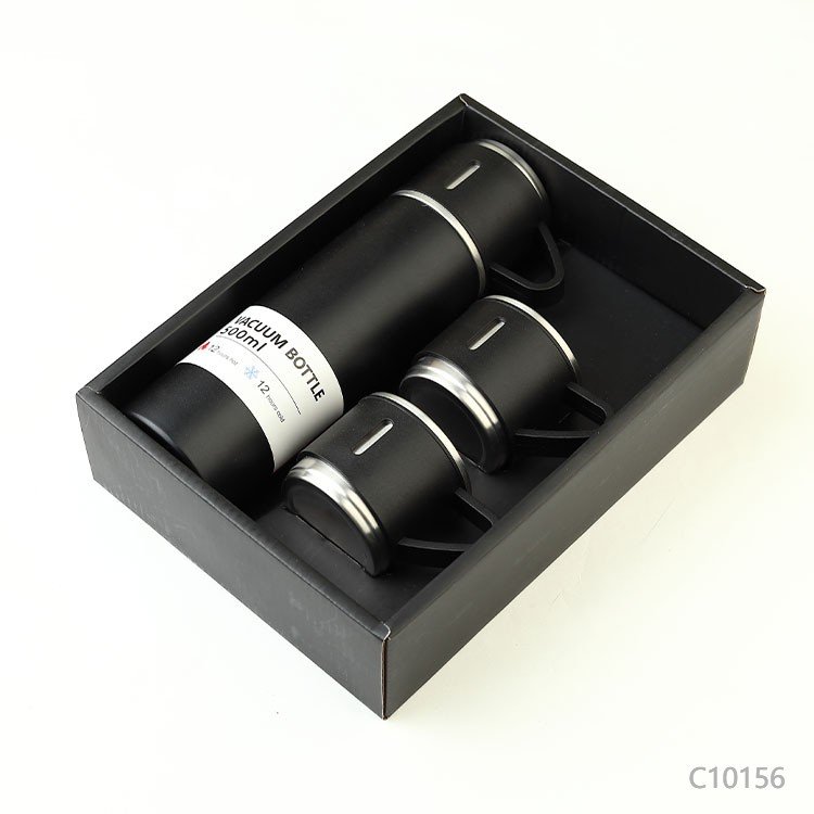 Wholesale 500ml double wall stainless steel Water Bottle with three cups Gift set insulated Flask